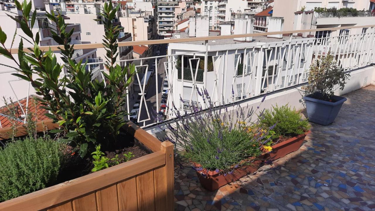 Villa Sur Le Toit Nizza Exterior foto